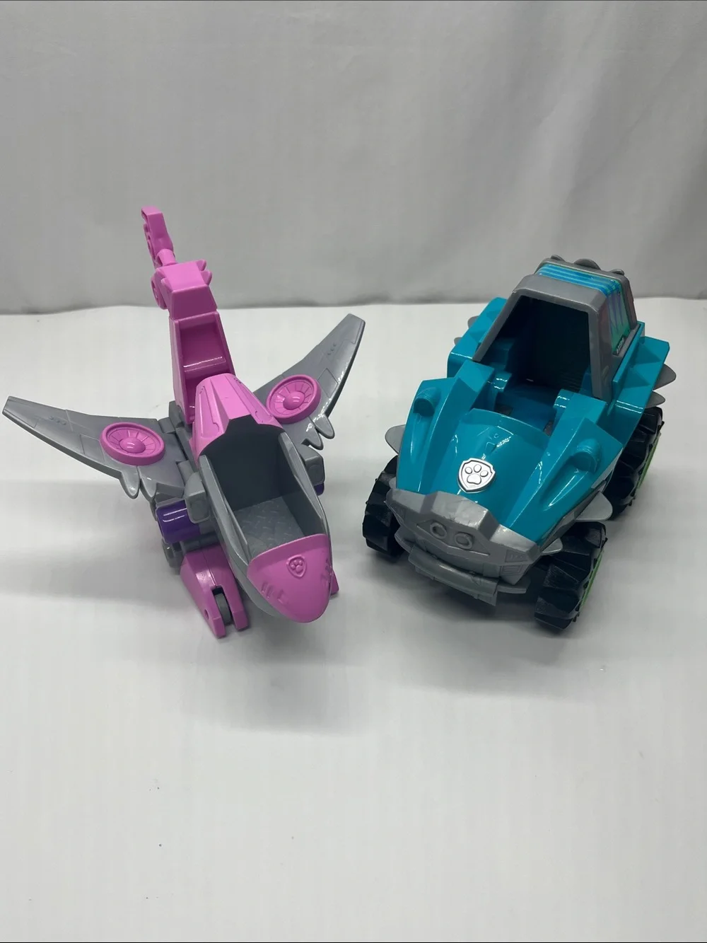 Paw Patrol Dino Rescue Delux vehicle and Pink Flight Dino Rescue Sky Patrol